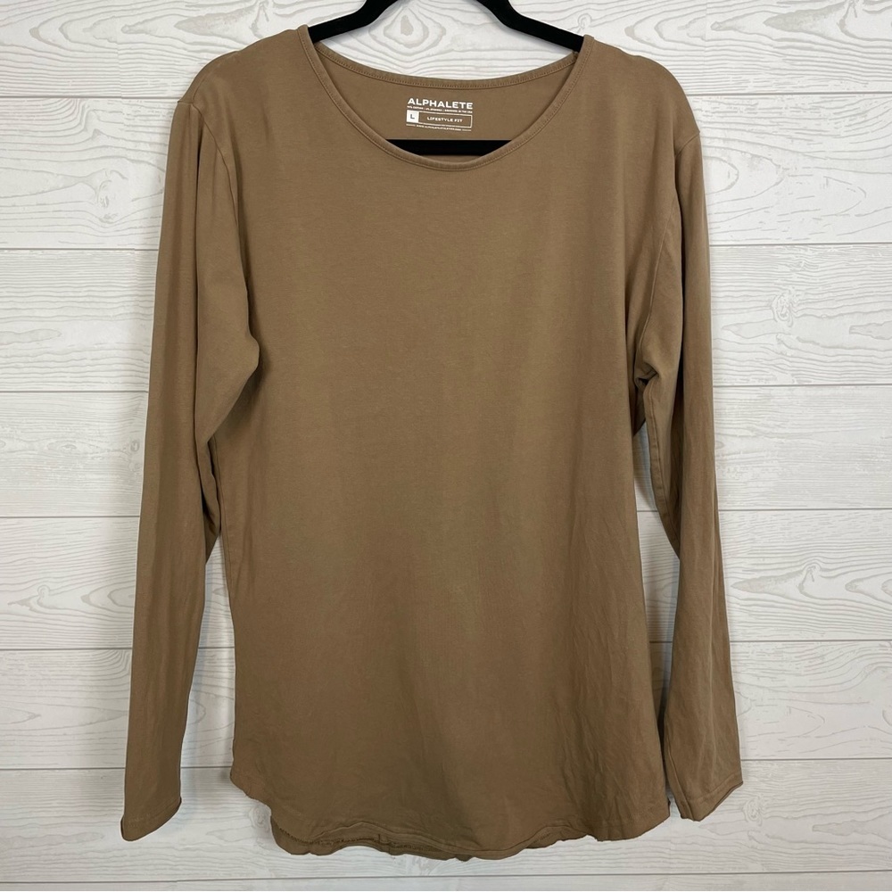 Alphalete Lifestyle Fit Tan Long Sleeve Shirt Size Large